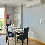 Estrela House Iii, Calheta, Madeira カリェタ