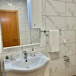 Estrela House Iii, Calheta, Madeira カリェタ